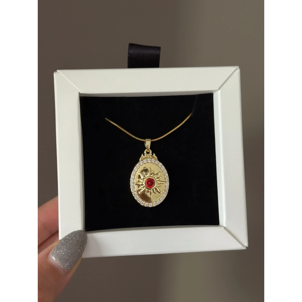 Çelik Güneş Detaylı Kapaklı Kolye