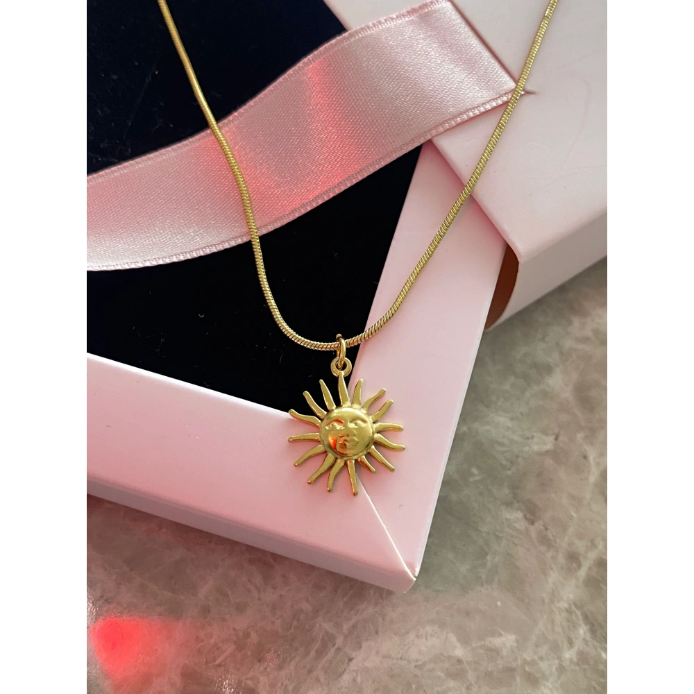 Çelik Güneş Kolye