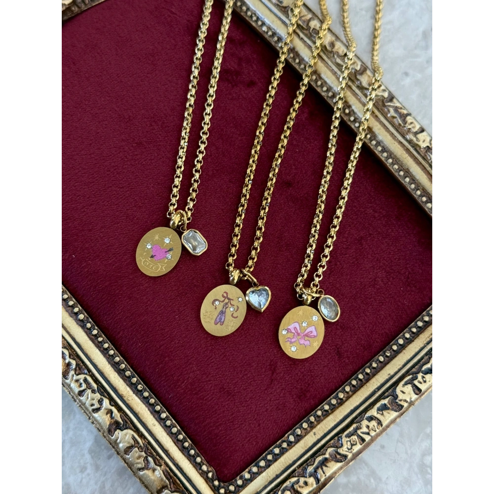 Çelik Kalp Detay Vintage Kolye