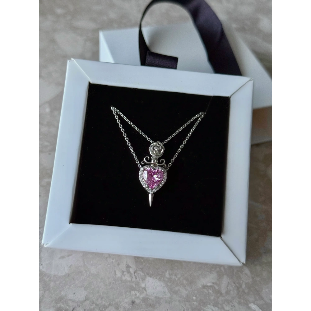 Çelik Kalp Kılıç Kolye