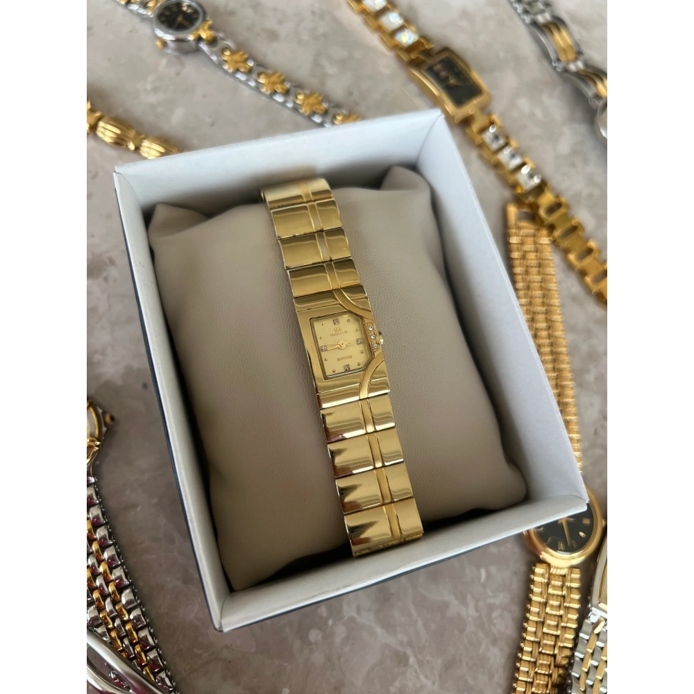 Çelik Kare Kadranlı Saat