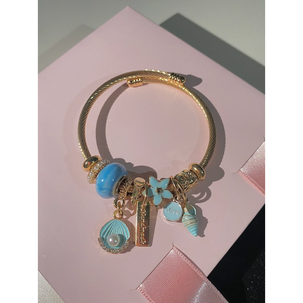 Çelik Kelepçeli Mavi Detay Charm Bileklik