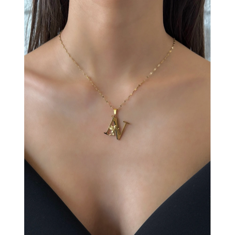 Çelik Melek Detaylı N Harfli Kolye