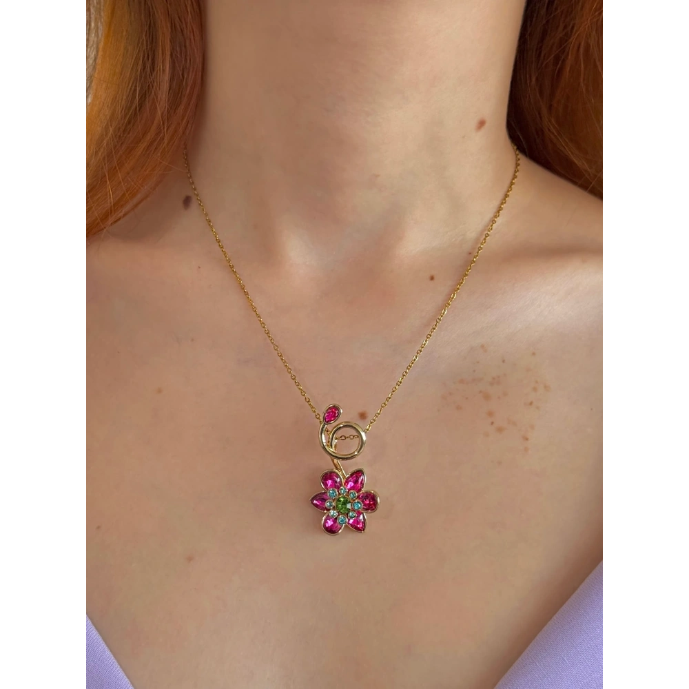 Çelik Pembe Çiçek Kolye