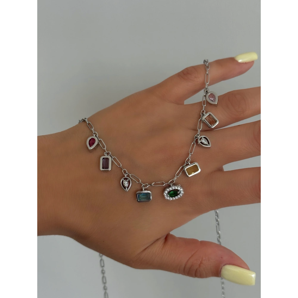 Çelik Silver 9 Charmlı Choker