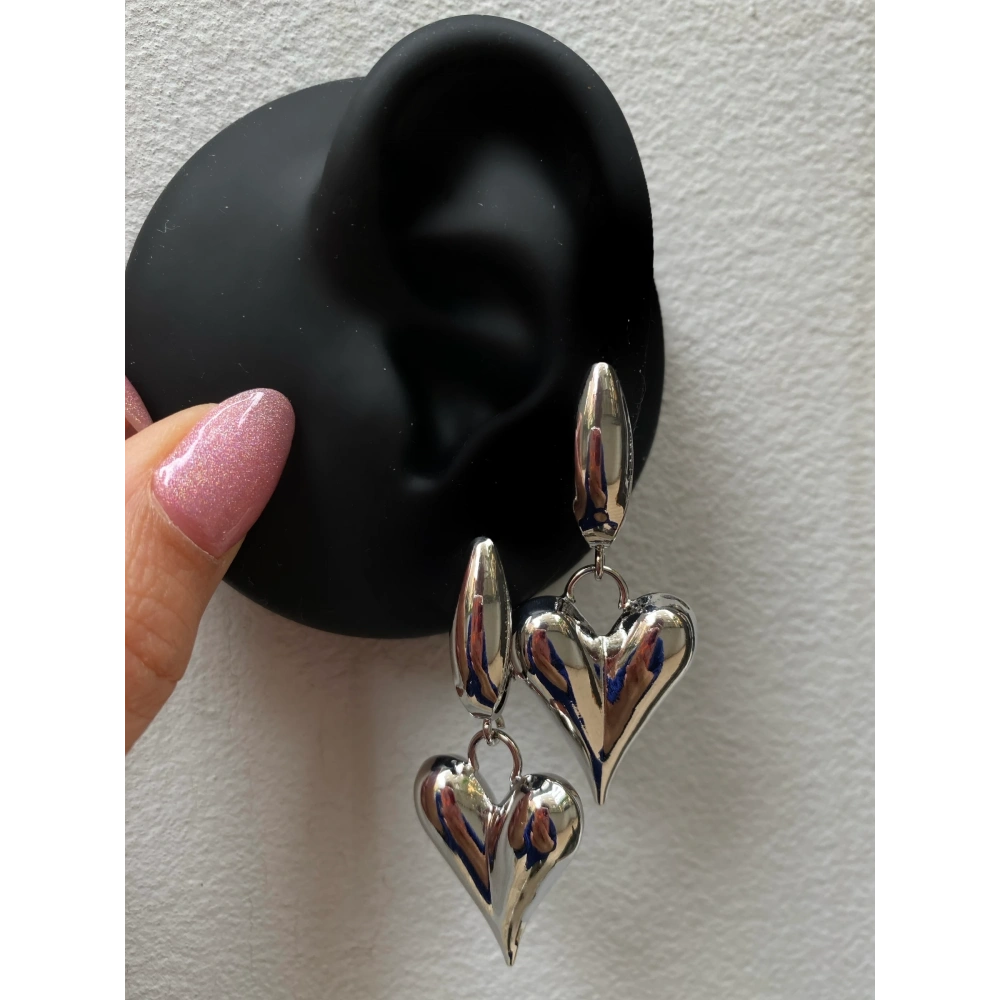 Çelik Silver Bombeli Tasarım Küpe