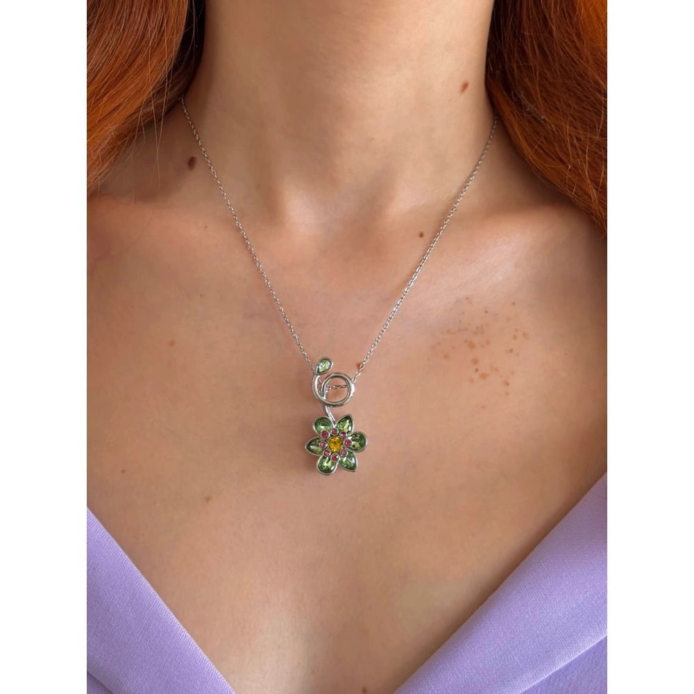 Çelik Silver Çiçek Kolye