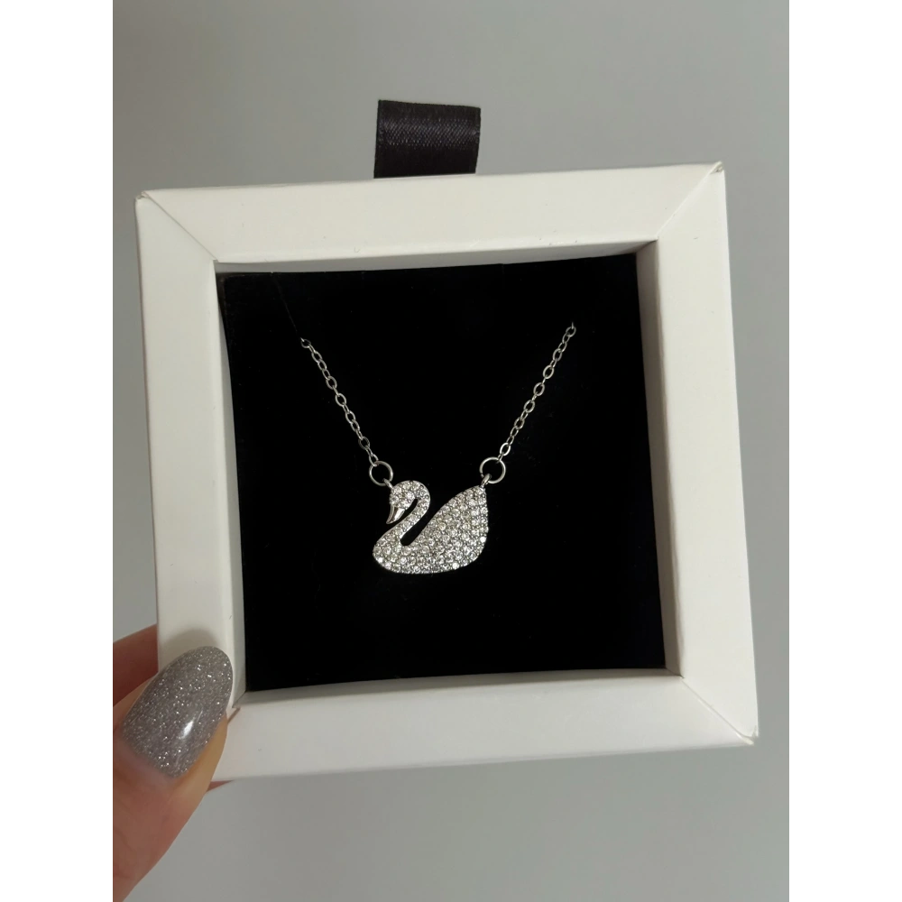 Çelik Silver Taşlı Kuğu Kolye