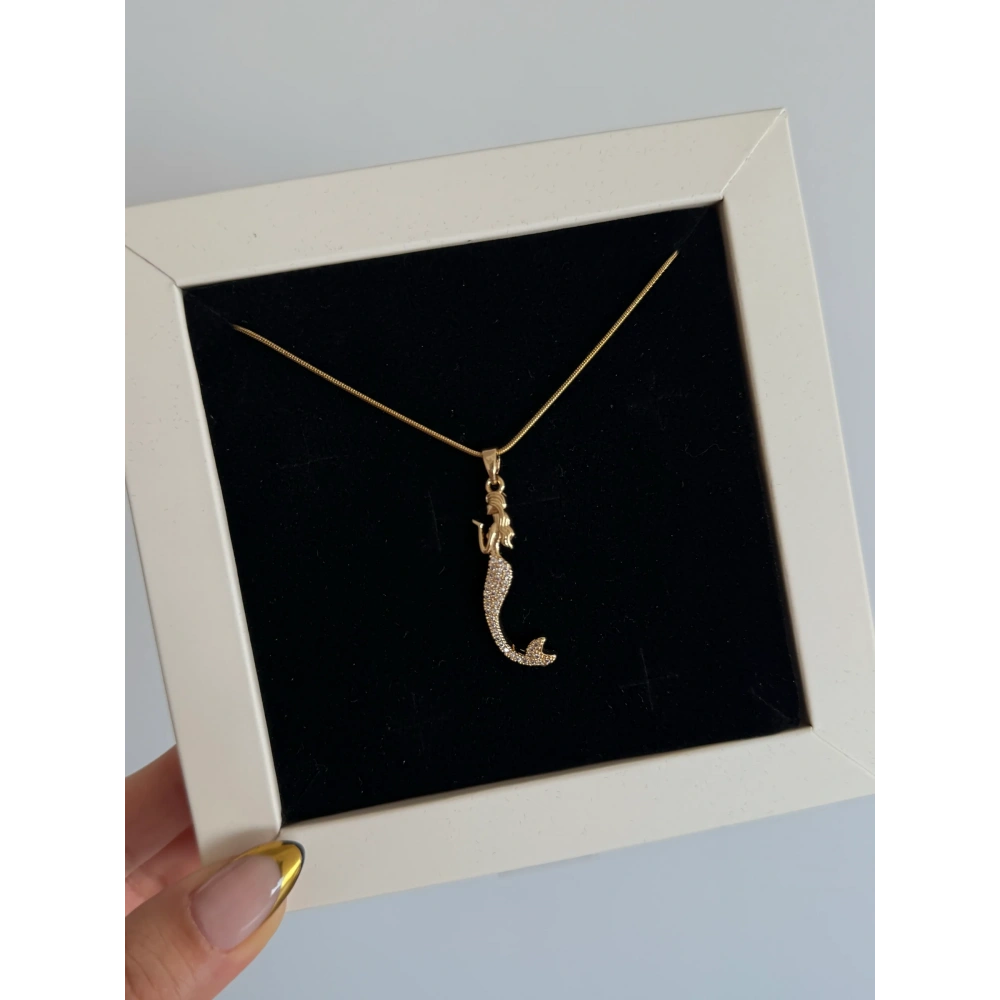 Çelik Taşlı Deniz Kızı Kolye