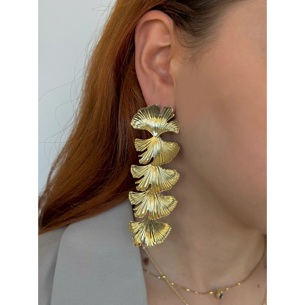 Çelik Yaprak Detay Küpe