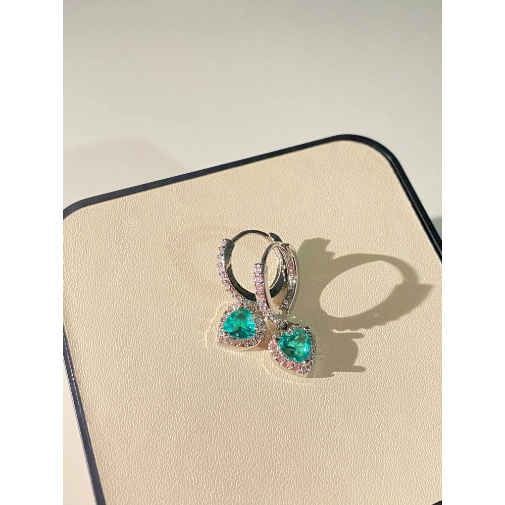 Çelik Yeşil Kalp Küpe