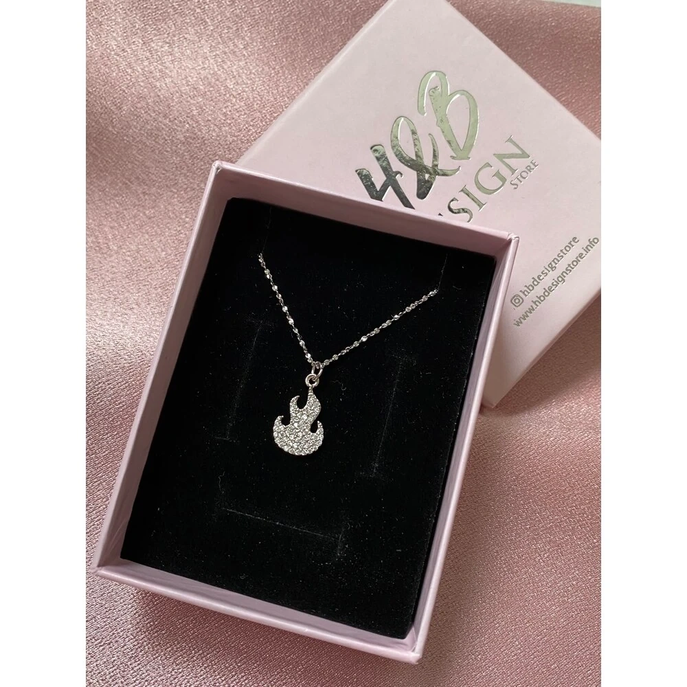 Çelik Zincirli Alev Kolye