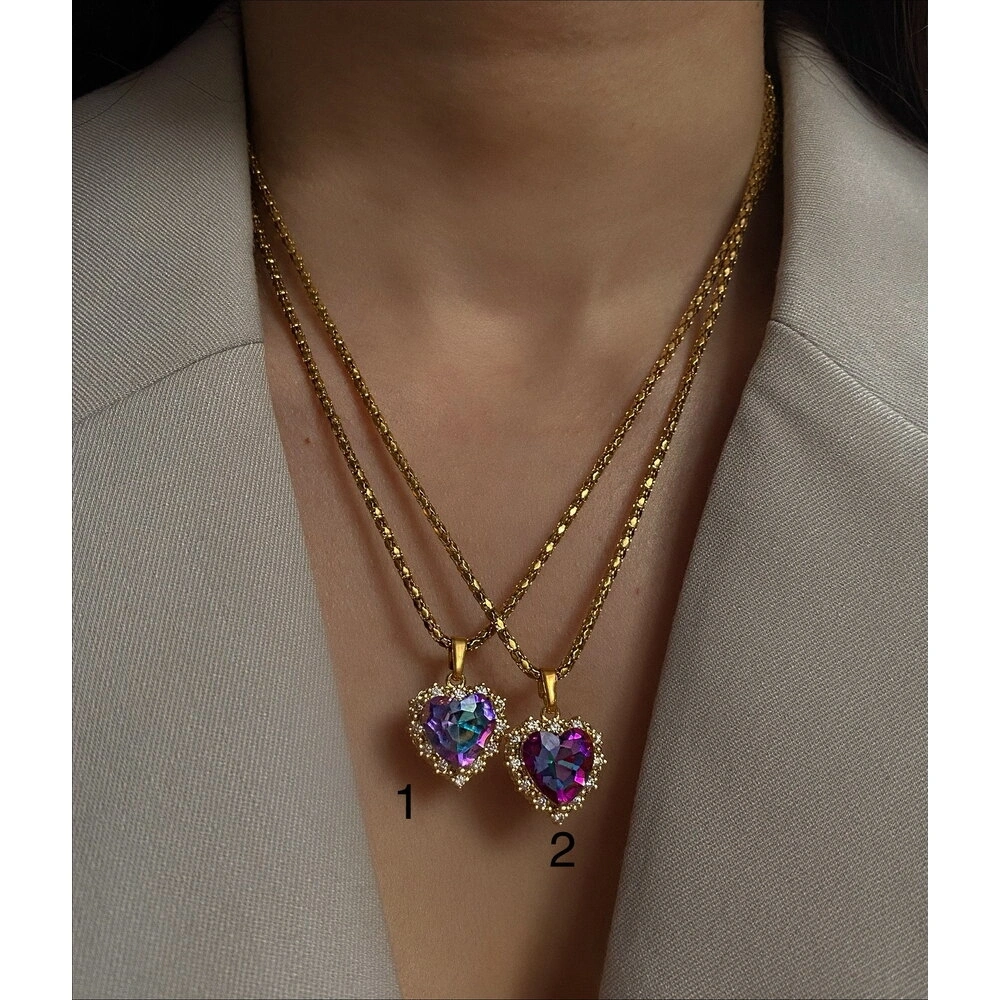 Çelik Zincirli Hologramlı Kalp Kolye