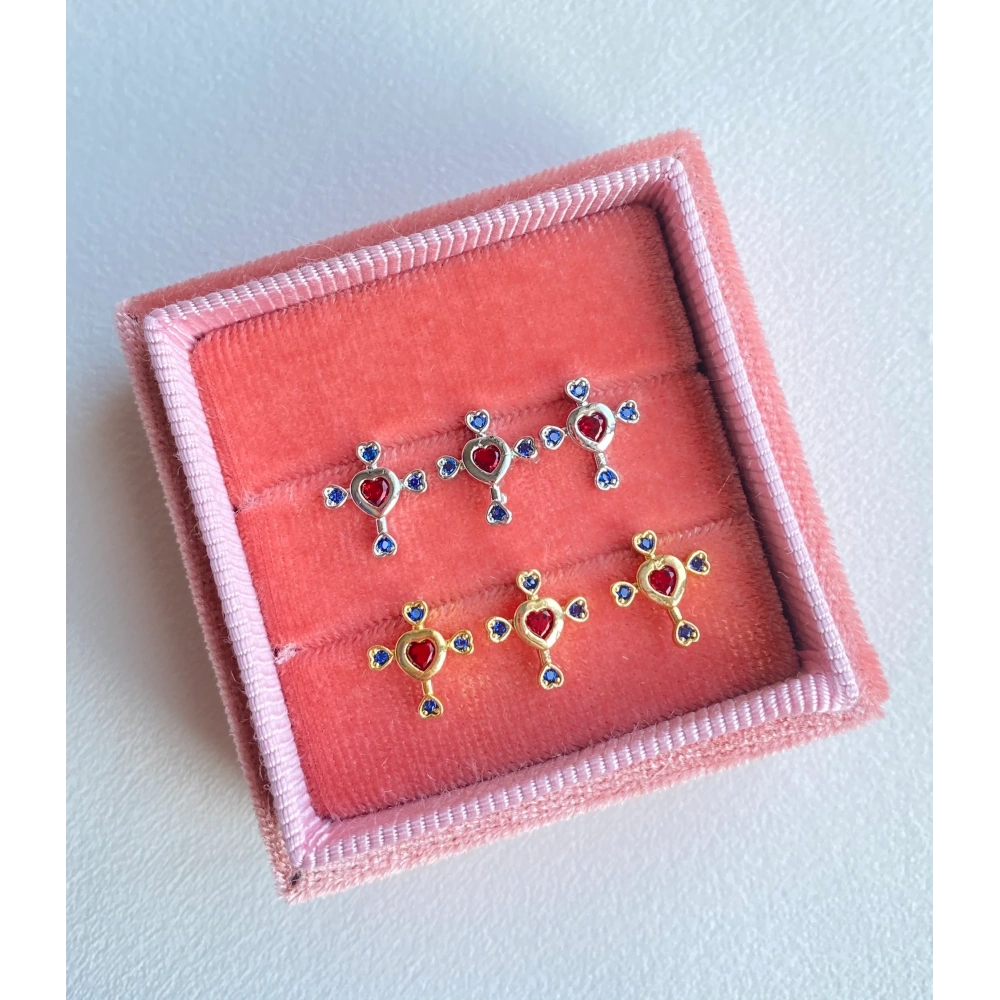 Cerrahi Çelik Kalpli Haç Piercing