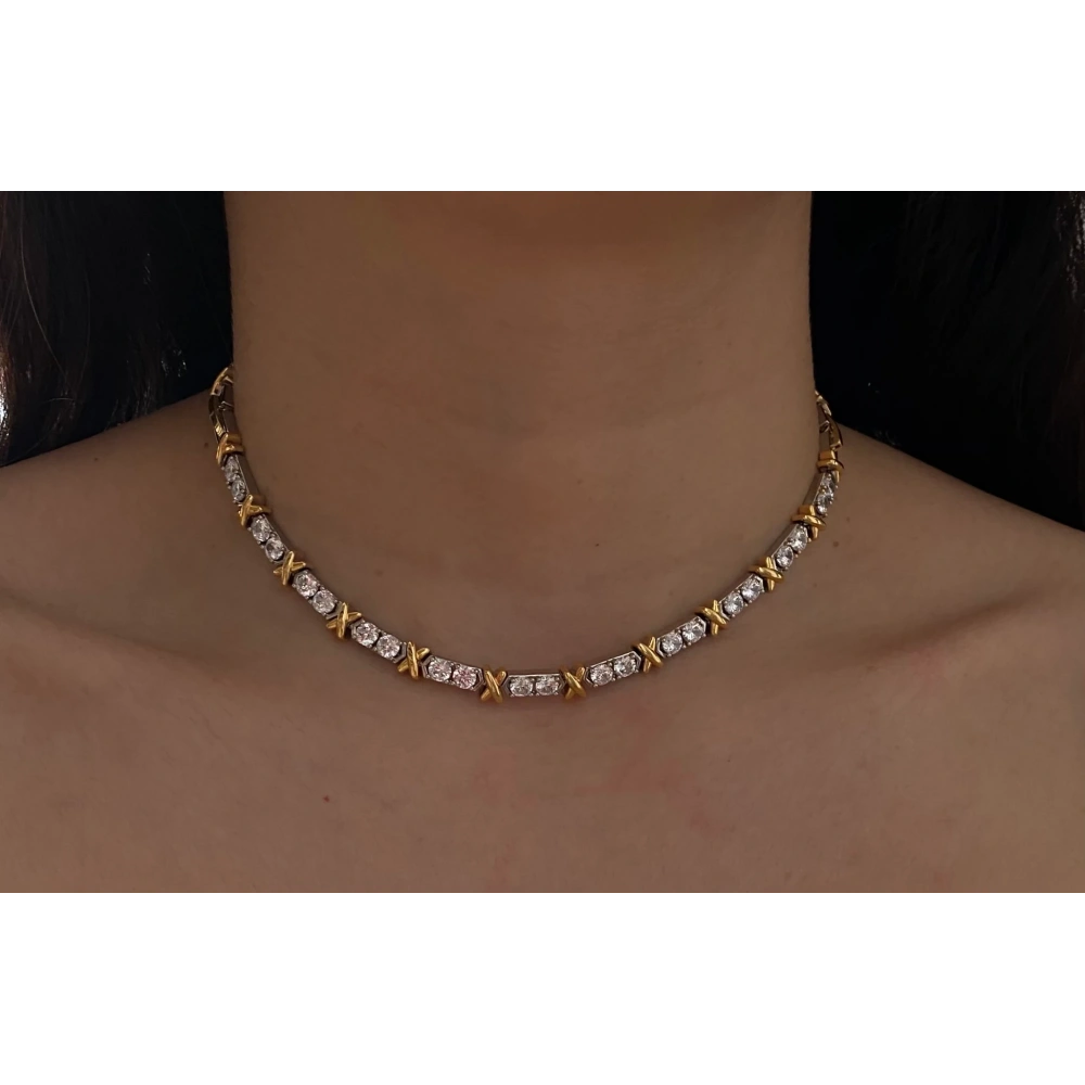 Cross Detaylı Su Yolu Choker