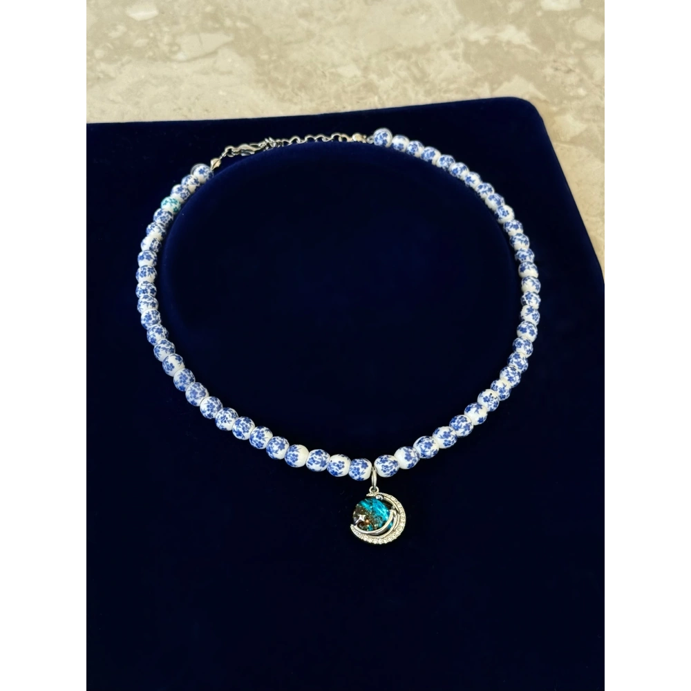 Gece Detaylı Mavi Tasarım Kolye