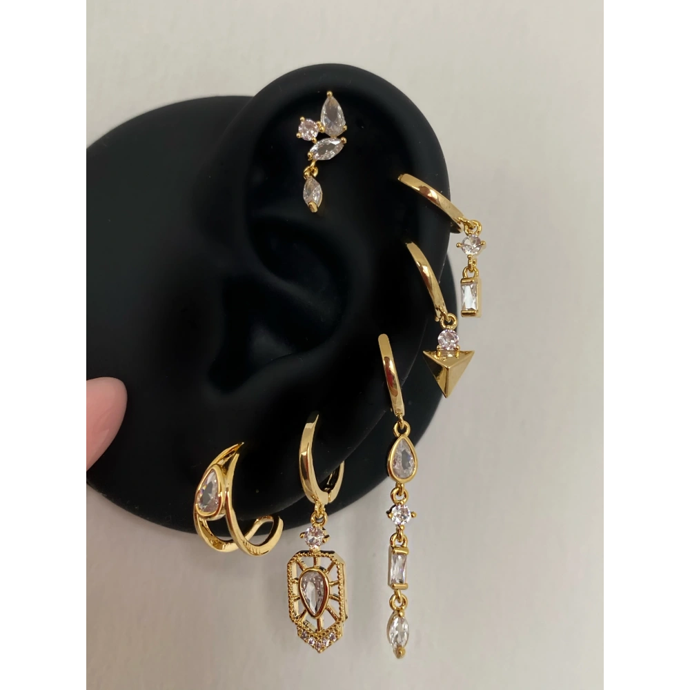 Gold Baget Taşlı 6 Lı Küpe Seti