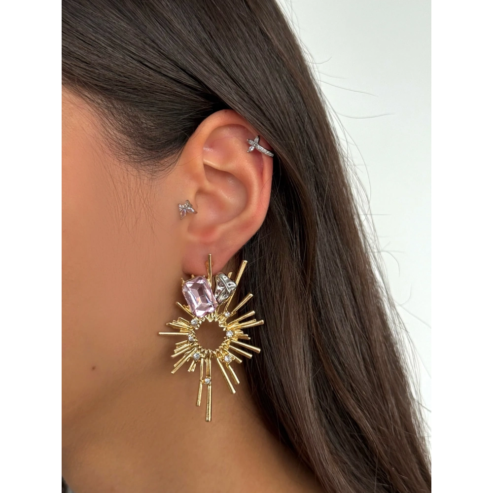 Gold Pembe Taşlı Tasarım Küpe