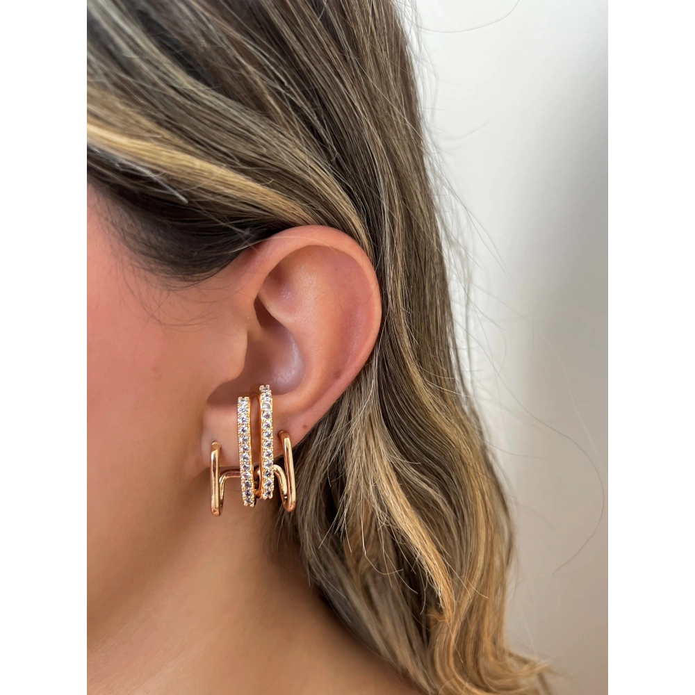 Gold Taşlı Tasarım Küpe