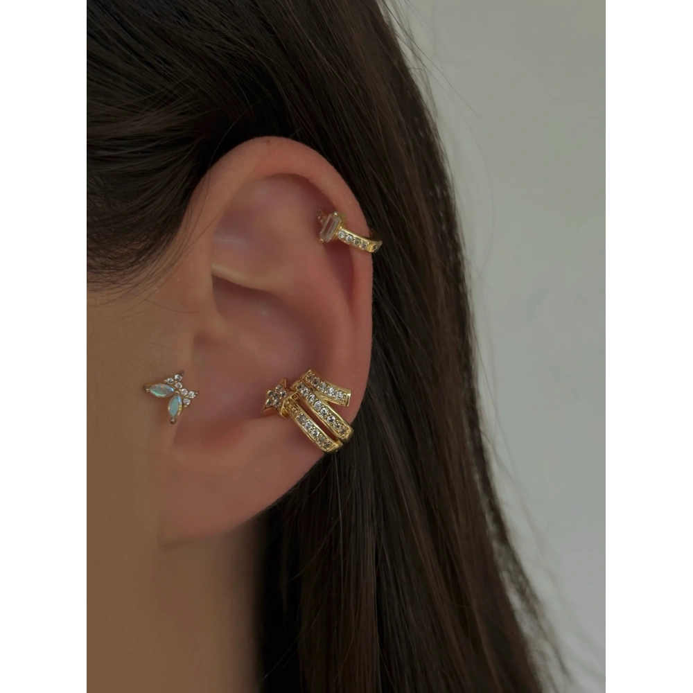 Gold Yıdız Detaylı Earcuff