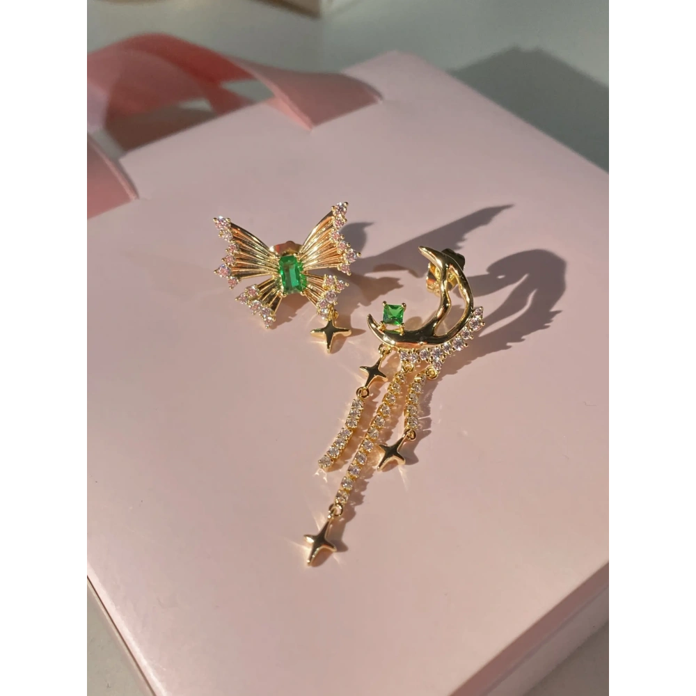 Hilal Detay Tasarım Küpe