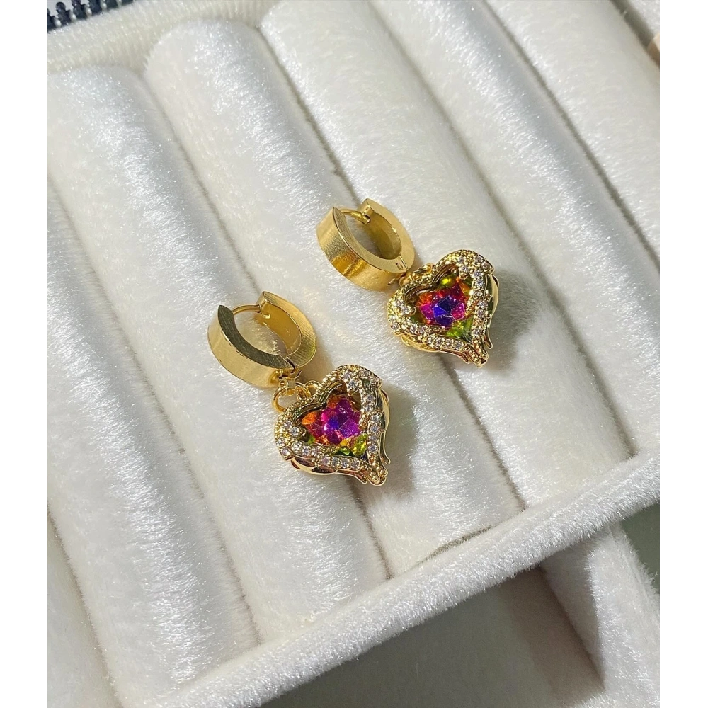 Hologramlı Melek Kanatlı Küpe