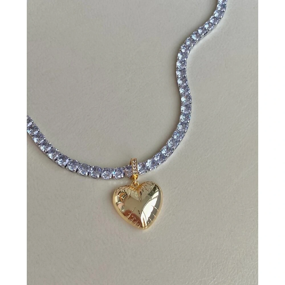 Kalpli Su Yolu Choker