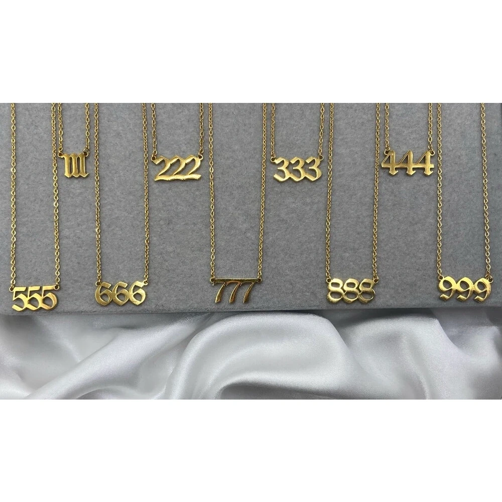 Melek Rakamlı Kolye