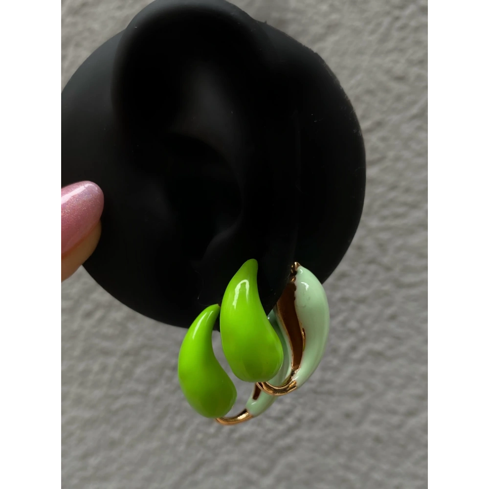 Neon Yeşil Detaylı Halka Küpe