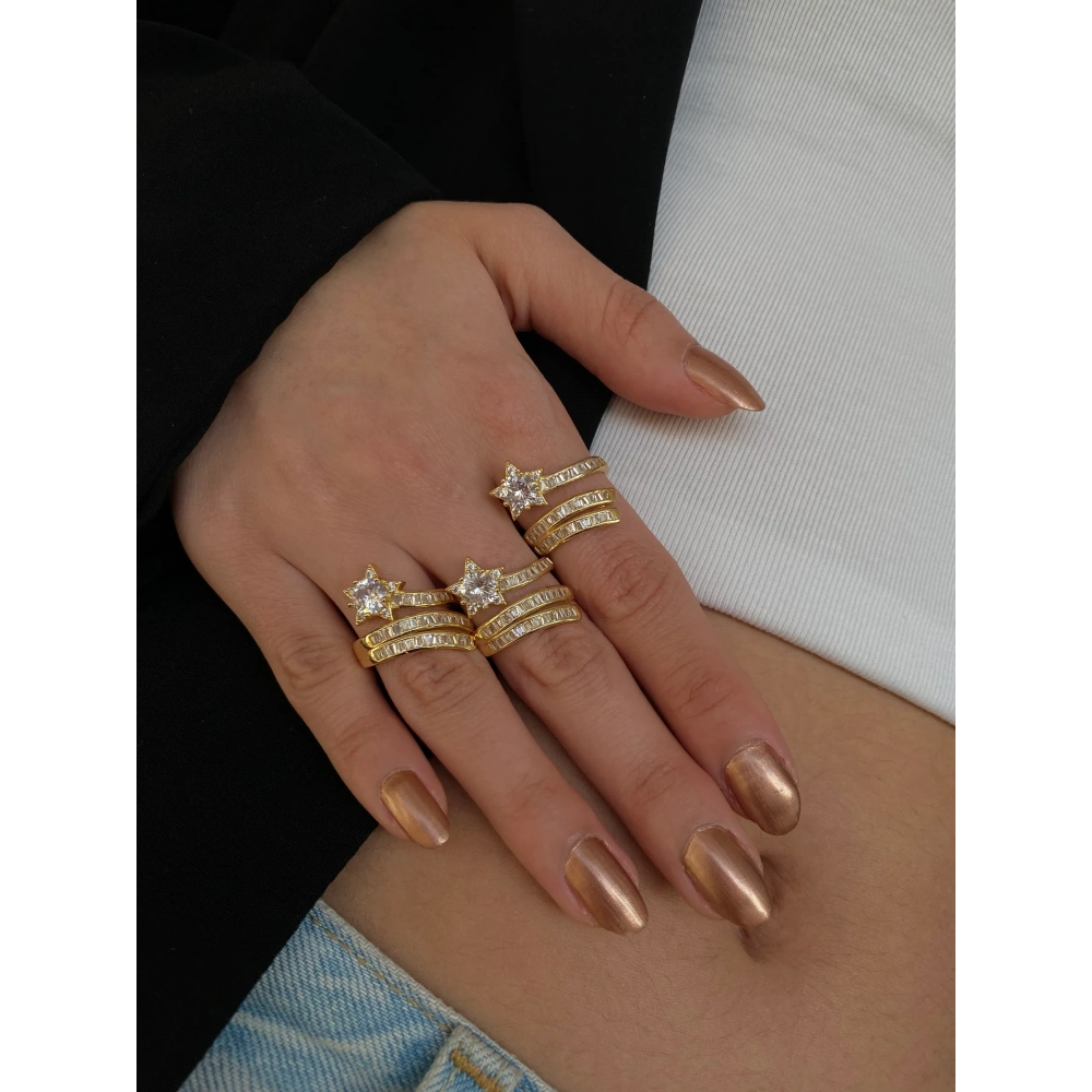 Parlayan Yıldız Yüzük