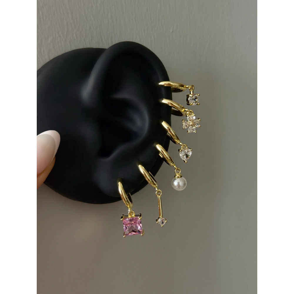 Pembe Taşlı 6 Lı Küpe Seti