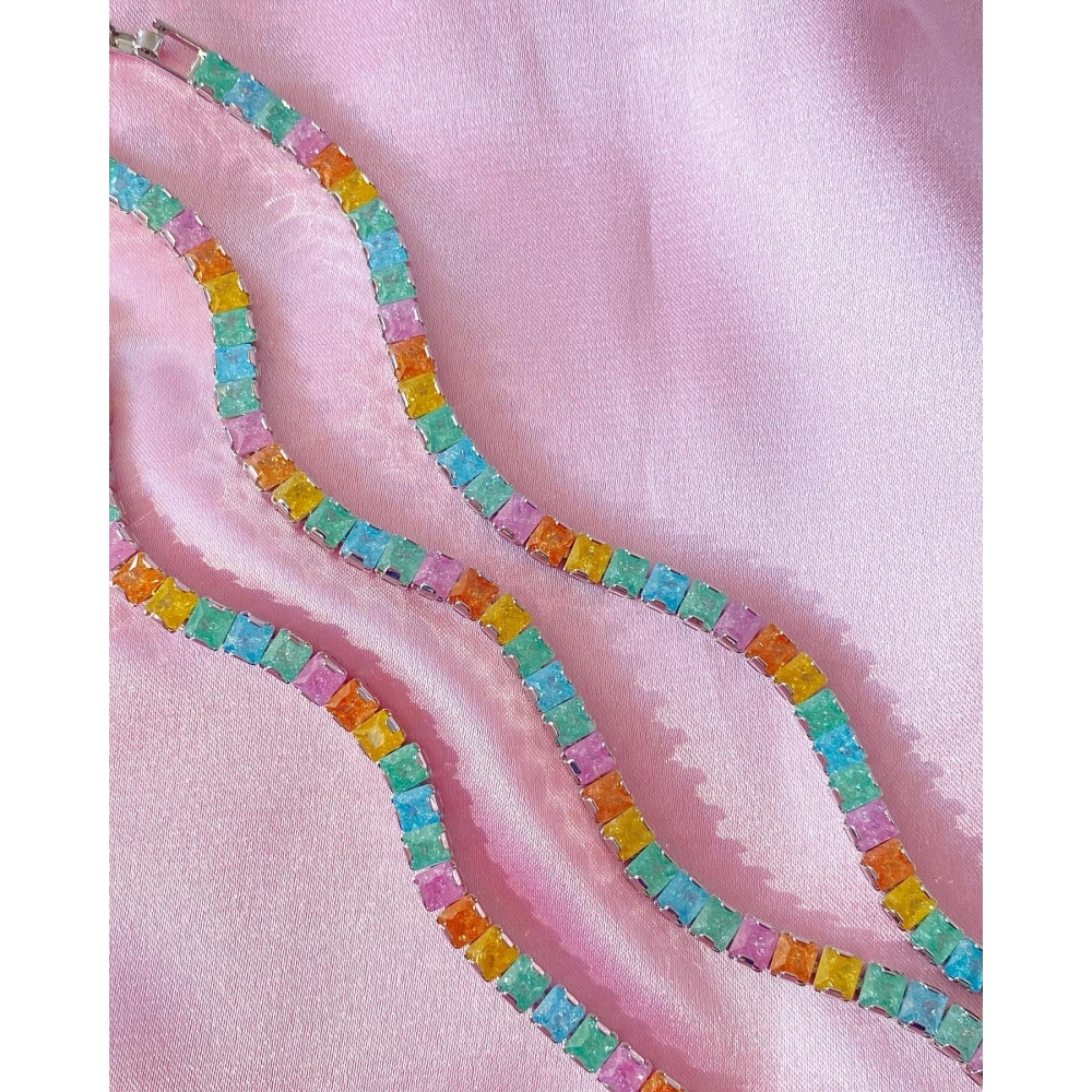 Renkli Kare Taşlı Bileklik