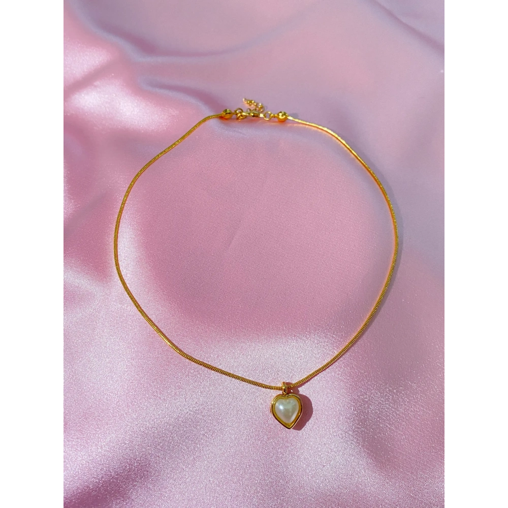 Sedefli Kalp Detaylı Choker