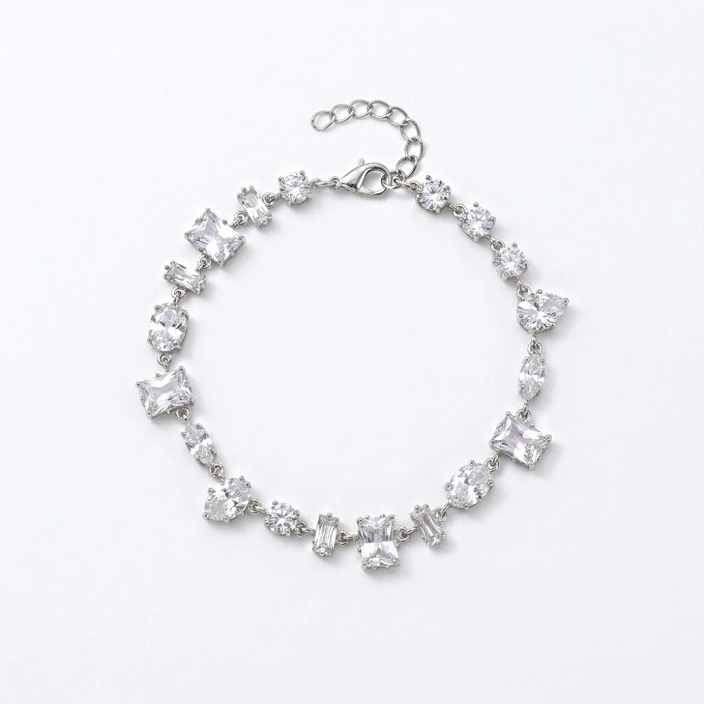 Silver Beyaz Baget Taşlı Choker