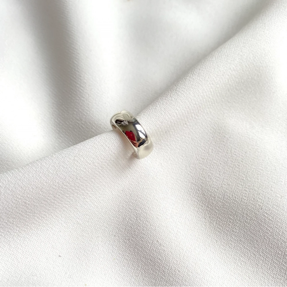 Silver Earcuff