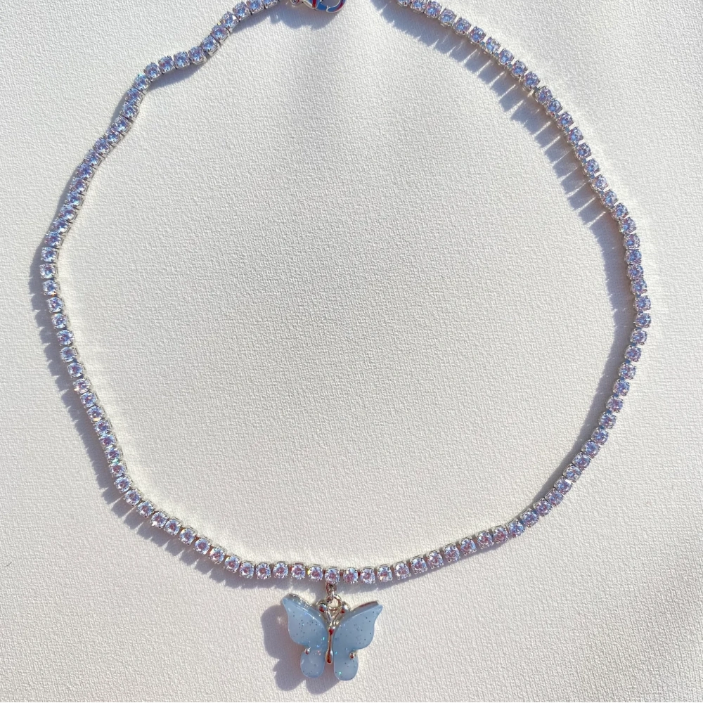 Silver Kelebek Kolye