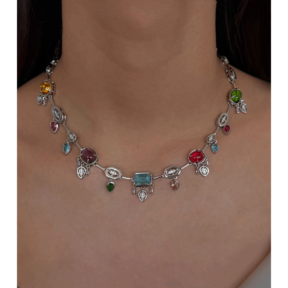 Silver Renkli Taşlı Kolye