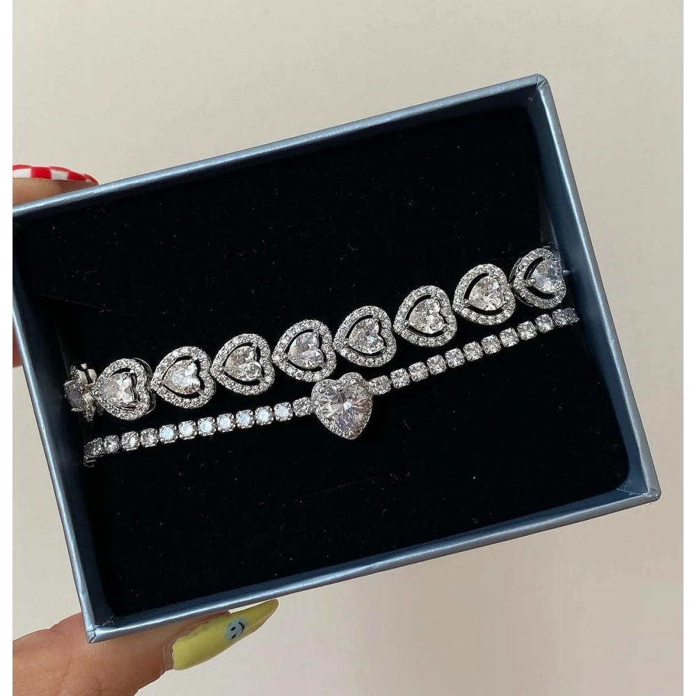 Vip Beyaz Kalpli Bileklik