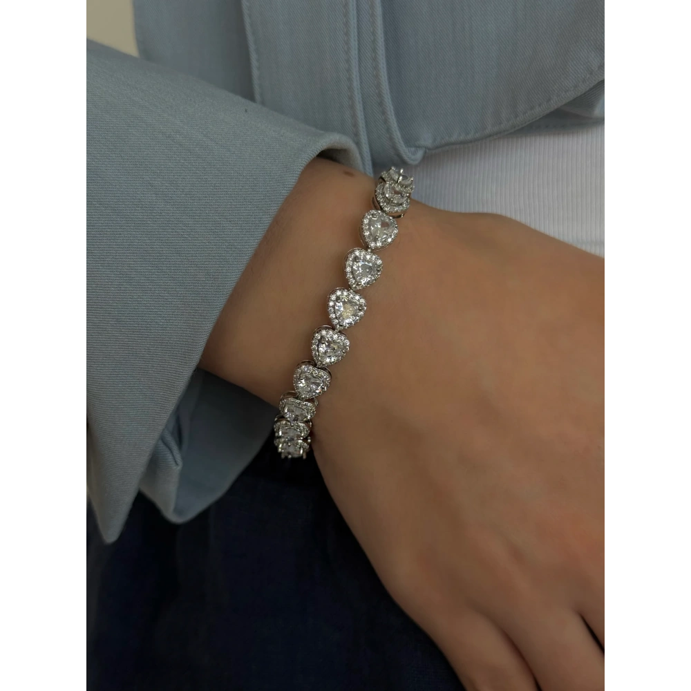 Vip Beyaz Kalpli Bileklik