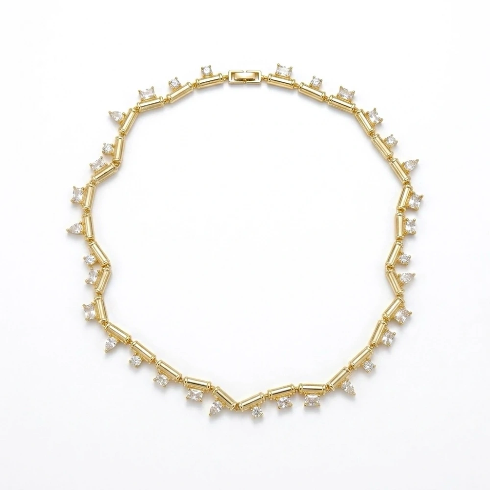 Vip Beyaz Taşlı Tasarım Kolye