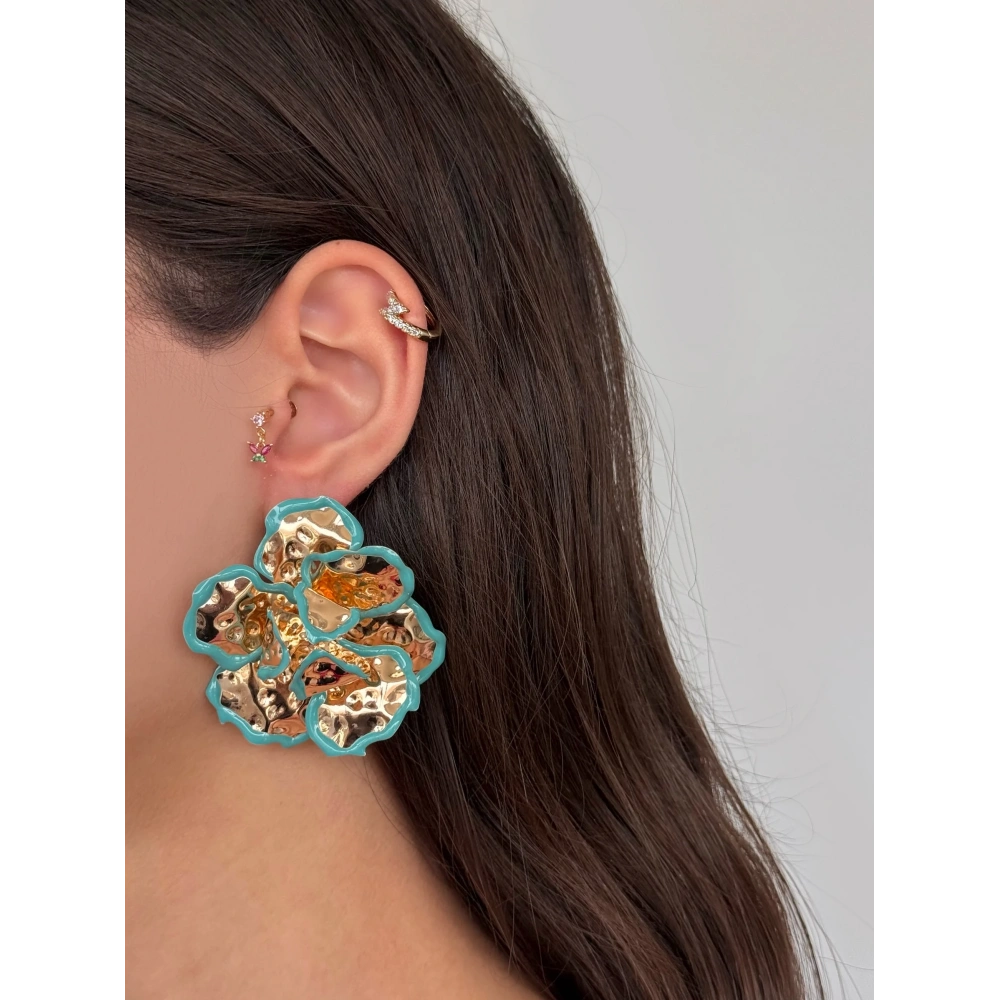 Yeşil Renk Çiçek Küpe