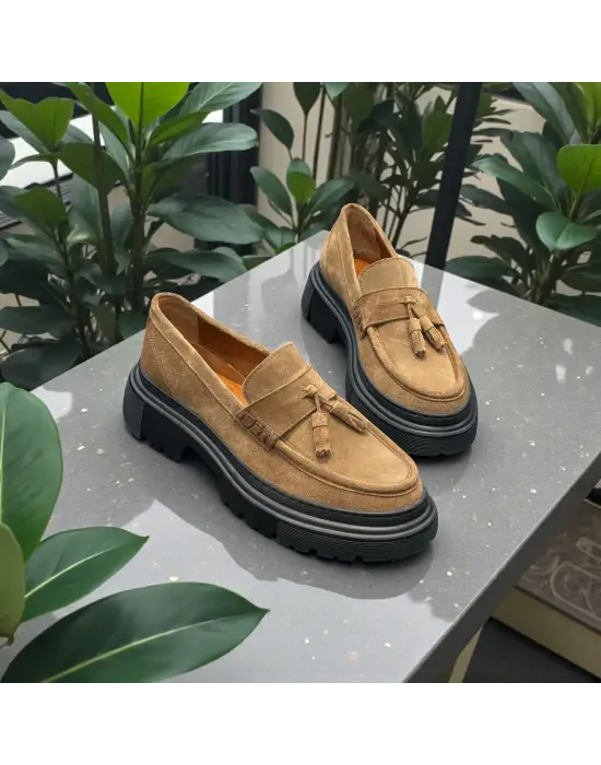 Taba Süet Hakiki Deri EVA Taban Püsküllü Loafer