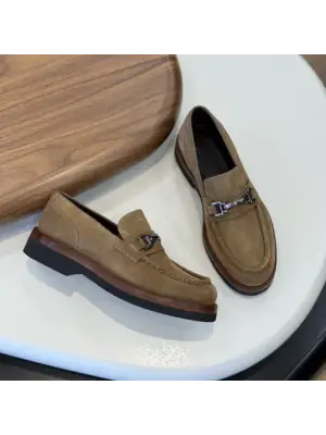 Taba Süet Hakiki Deri Loafer – Metal Tokalı EVA Taban