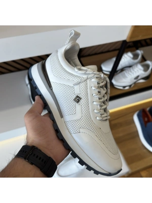 Beyaz Hakiki Deri Erkek Sneaker – Delikli Tasarım
