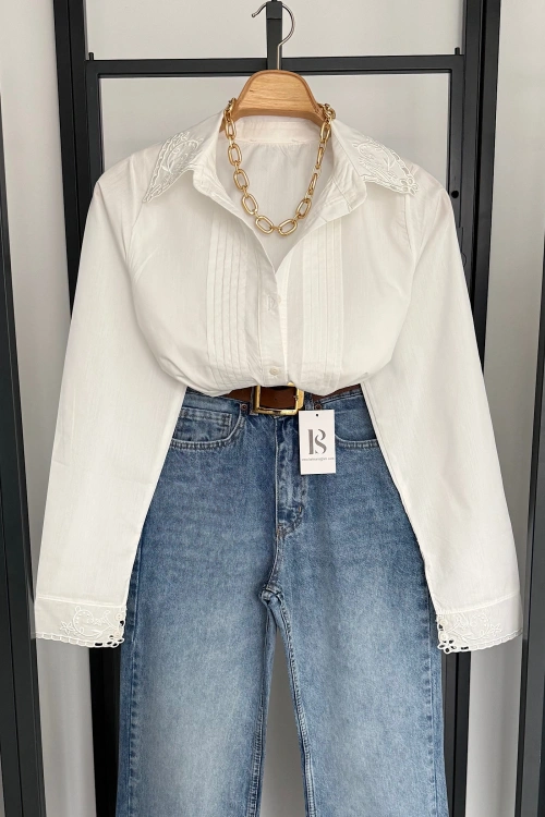 Yaka Detay Fistolu Gömlek Beyaz