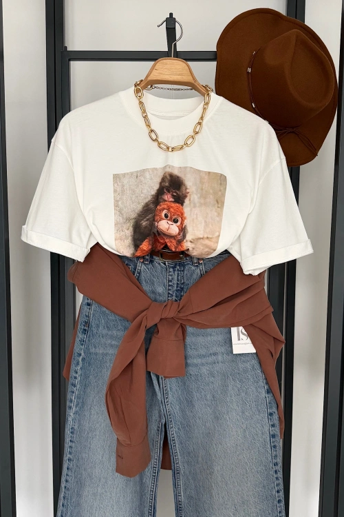 Punch Baskılı T-Shirt Ekru