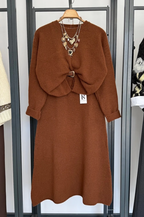 Bisiklet Yaka Çan Etekli Takım Kahverengi