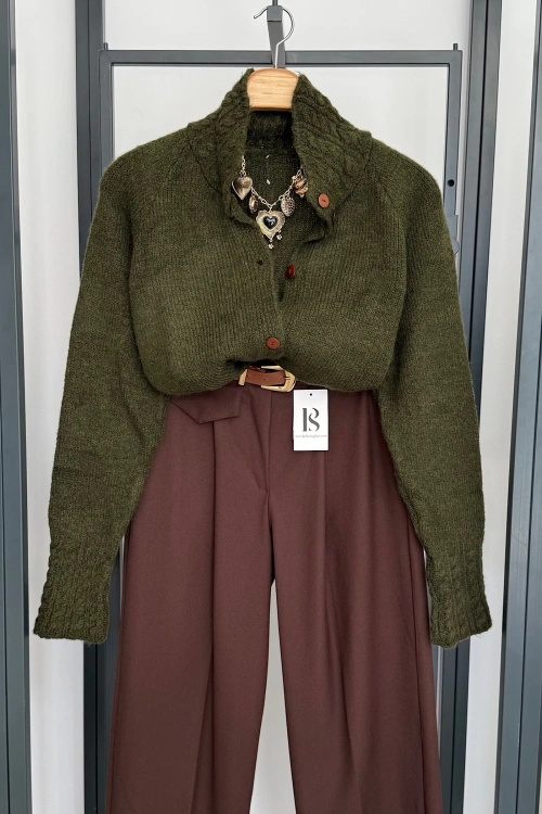 Boğazdan Düğmeli Hırka Haki