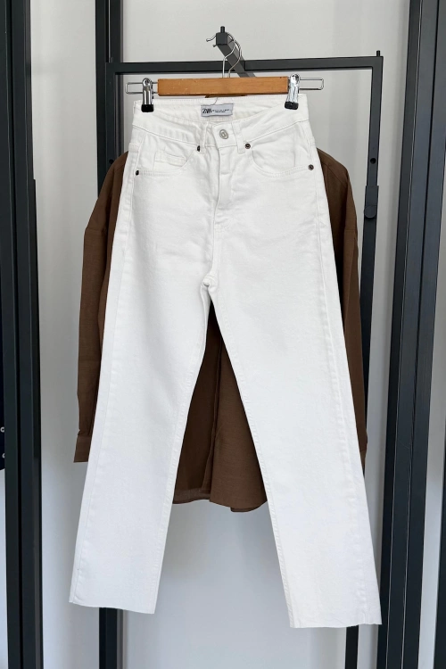 Boyfit Kesik Jean Beyaz