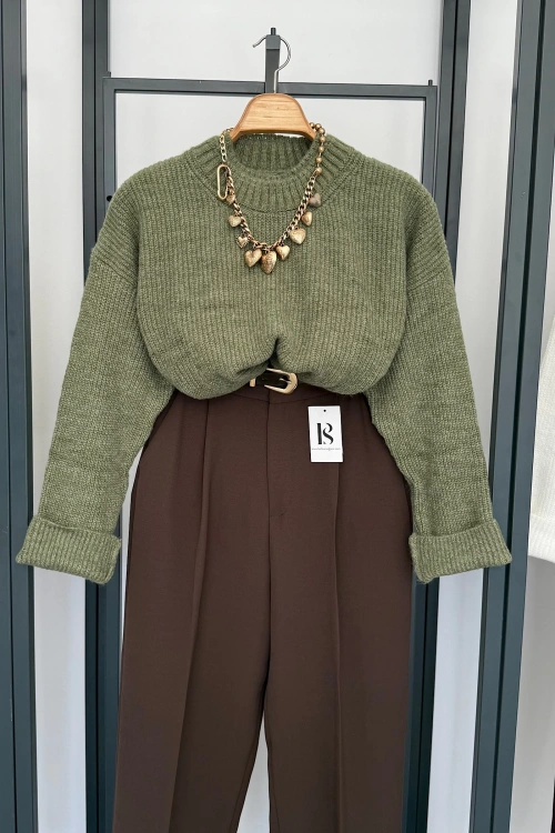 Çift Yaka Kazak Çimen Yeşili